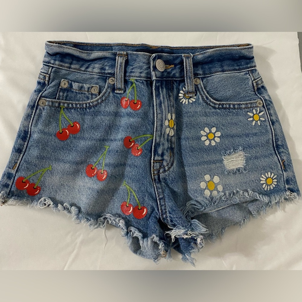 Aeropostale Vintage High-Rise Denim Shorty Shorts 
Size 000